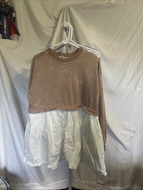 Two-Tone Cropped Sweatshirt Dress in Dusty Taupe and White